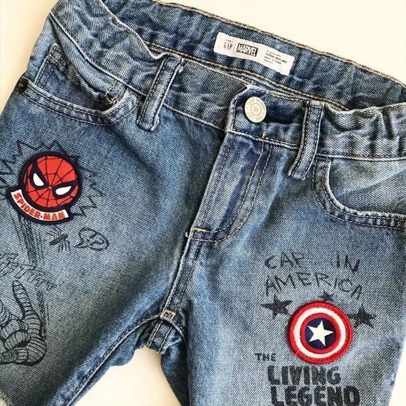 BABygap marvel spider man denim shorts  EUC 2T - Picture 2 of 4